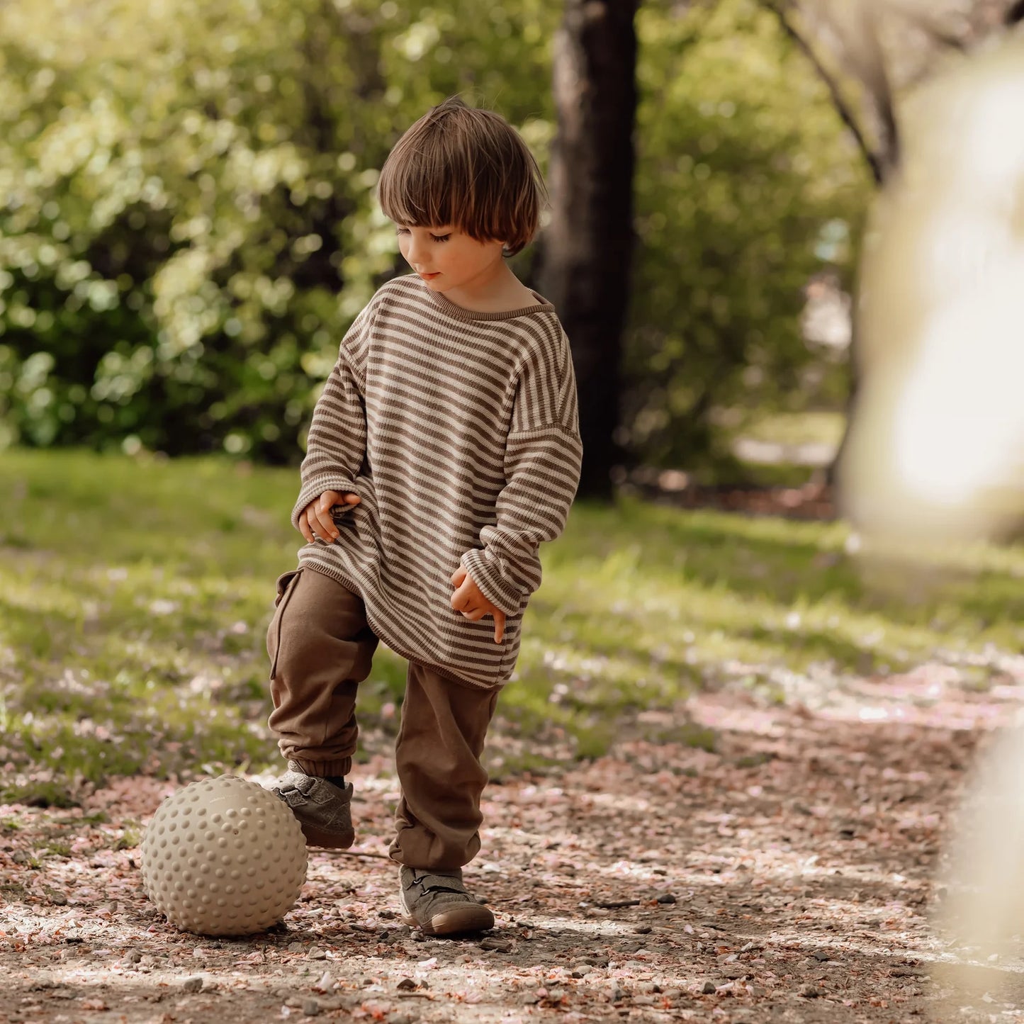 Find That Hippo | Sensorische Bal 22cm- Mosgroen